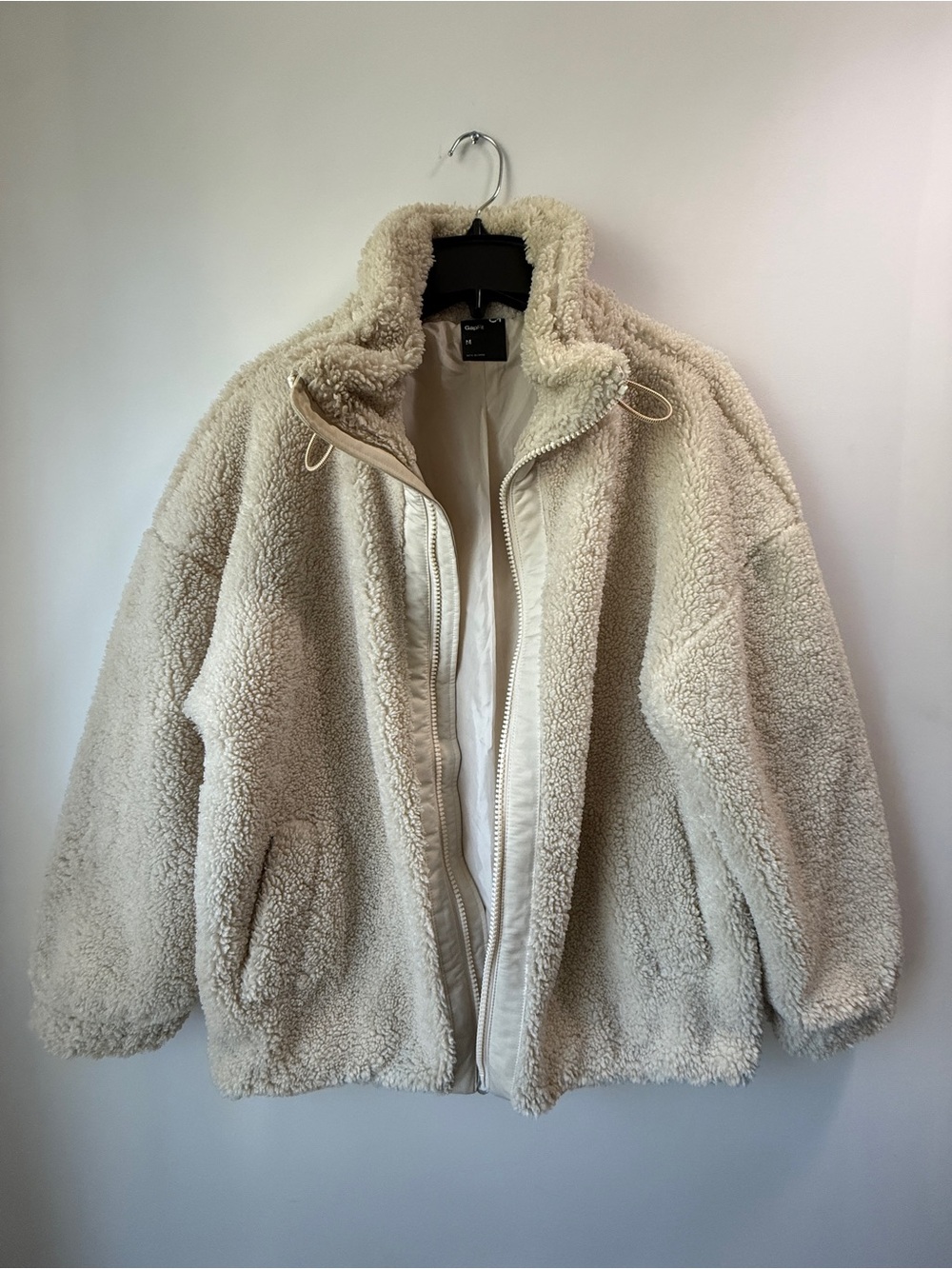 Cozy GAP Fit Cream Sherpa Zip-Up Jacket Men size M